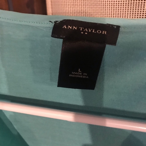Ann Taylor top - Picture 2 of 2